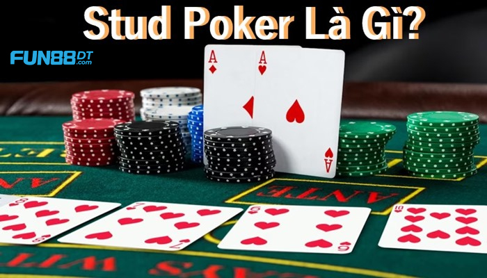 stud-poker-la-gi